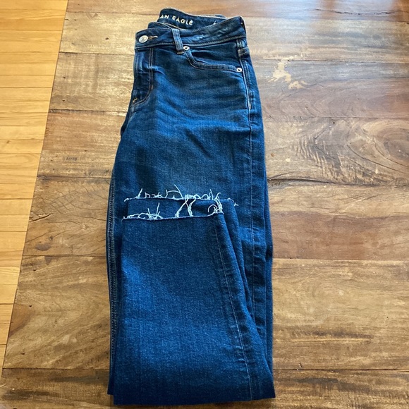 American Eagle mom straight jean - Picture 2 of 7